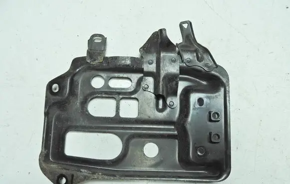 Toyota Verso Battery box tray 