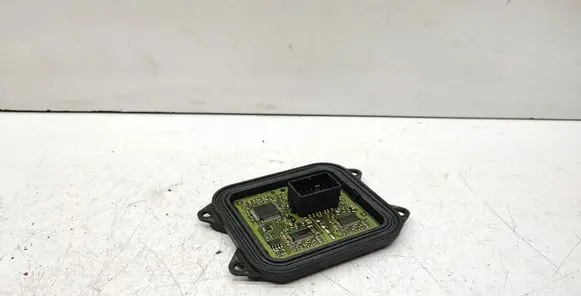 BMW 3 E90 E91 Headlight ballast module Xenon 7189311
