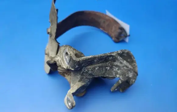 Muffler mount bracket/holder