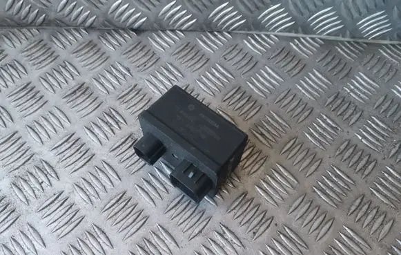 Fiat Freemont Glow plug pre-heat relay 68079153AA 0281003060