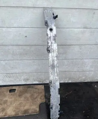 BMW 5 E60 E61 Front bumper cross member 7148586 0822090307 13232811G
