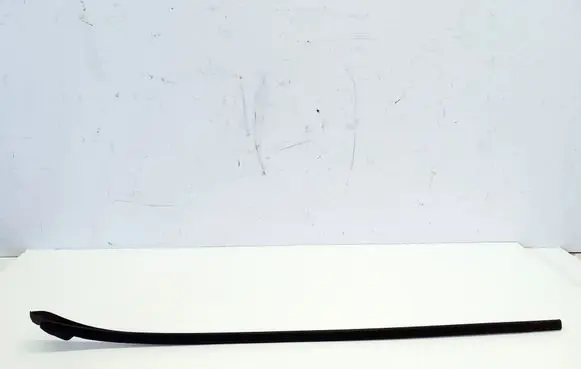 Opel Astra K Windshield trim 39041883