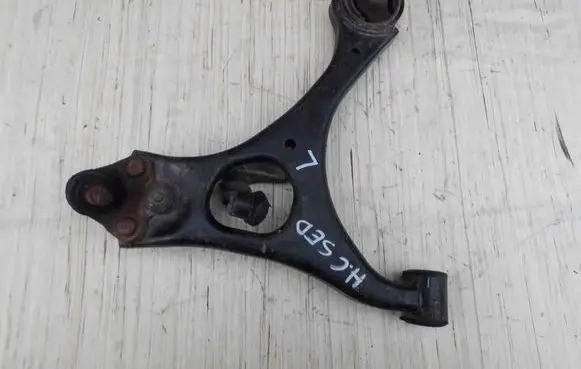 Honda Civic Rear control arm 65566556