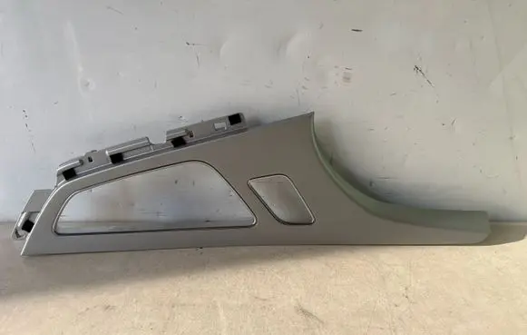 Audi Q7 4M Other front door trim element 4M0867102Q