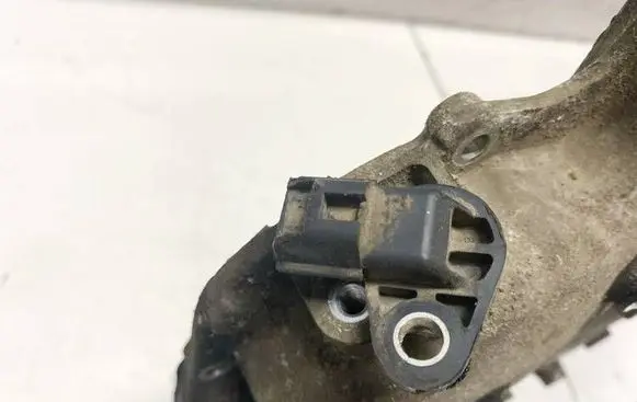 Camshaft position sensor