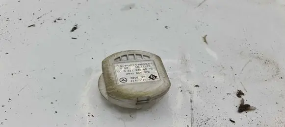 Mercedes-Benz E W211 Interior temperature sensor A2118300572 2941000378