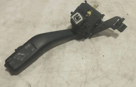 Skoda Octavia Mk2 (1Z) Indicator stalk 1K0953513F 01103511 10351171716419