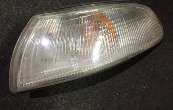 Mazda 626 Front indicator light 082161528lf 08-216-1528lf