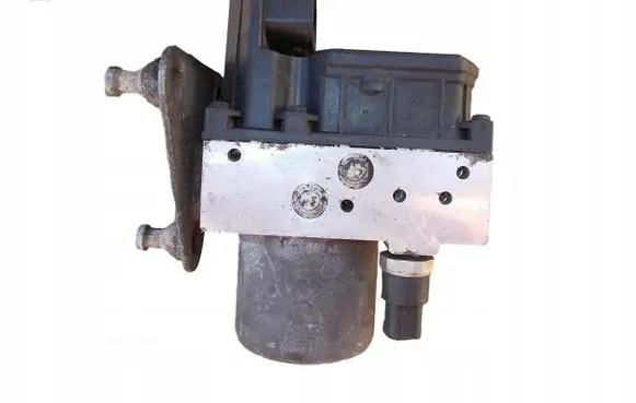 Mercedes-Benz Sprinter W901 W902 W903 W904 ABS Pump A0004469289