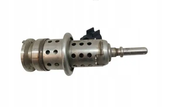 Volvo V60 Fuel injector 