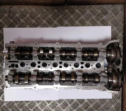 Land Rover Range Rover Sport L494 Engine head 