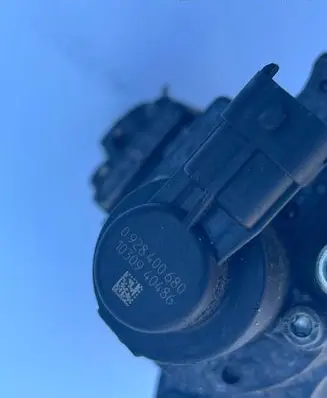 Fuel pressure sensor