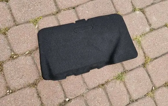 Citroen Berlingo Glove box central console 98261582ZD-