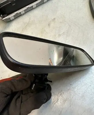 Mazda 6 Rear view mirror (interior)
