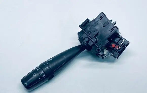 Suzuki SX4 S-Cross Indicator stalk 3721061M50