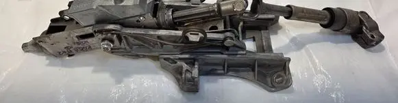 Ford Kuga II Steering wheel axle AV6N3F8080JA