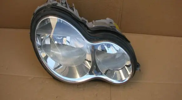 Mercedes-Benz C W203 Headlight/headlamp A2038203261 0301166206