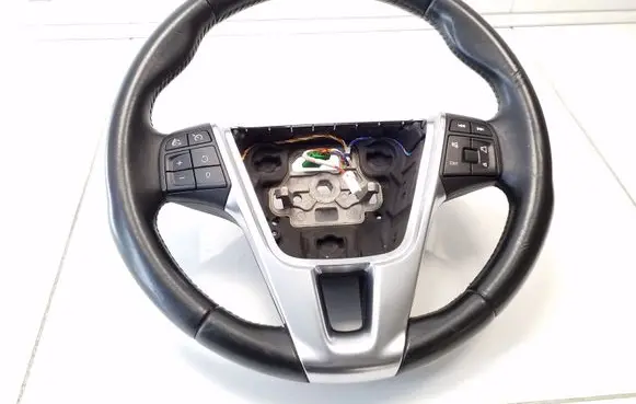 Volvo V60 Steering wheel 31250592 P31250592