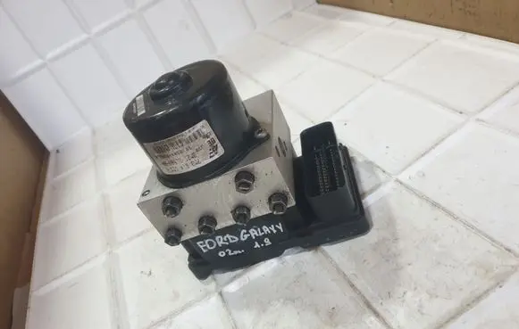 Ford Galaxy ABS Pump 7M3907379D 7M3614111N