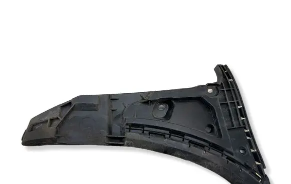 Volvo XC90 Front bumper mounting bracket 30698128