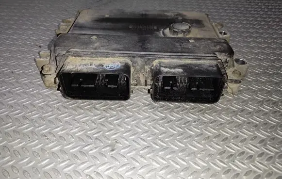 Suzuki Grand Vitara II Engine control unit/module 1123005920