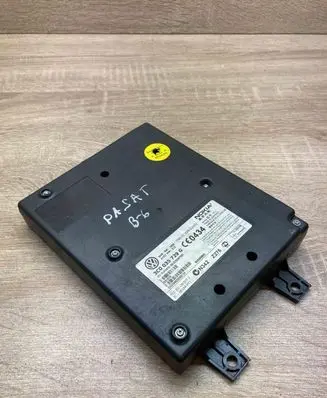 Volkswagen PASSAT B6 Phone control unit/module 3C0035729G