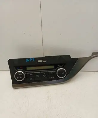 Toyota Auris E180 Climate control unit 5590002380 6933G5NA