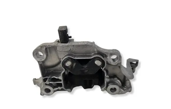 Peugeot 2008 II Engine mount bracket 9824312980