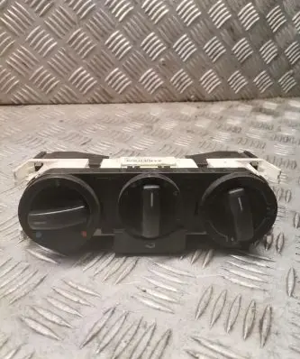 Volkswagen Polo Climate control unit 6q0819045q