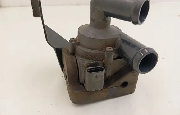 BMW 5 F10 F11 Electric auxiliary coolant/water pump 326336010