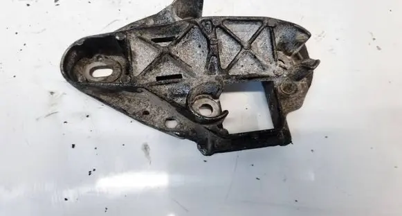 Renault Scenic I Engine mounting bracket 7700841268