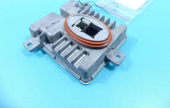 BMW 5 F10 F11 Headlight ballast module Xenon 7237647 IMPRK1332255