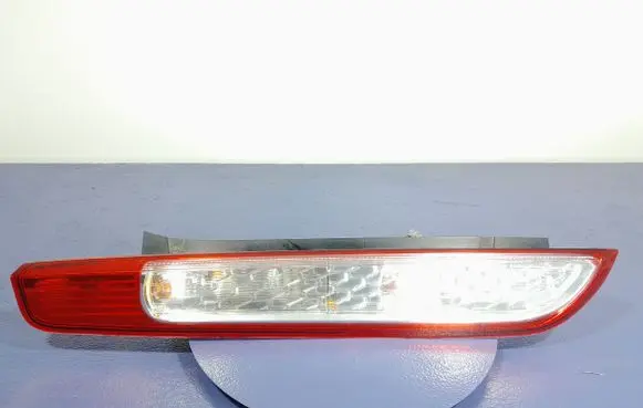 Ford Focus C-MAX Rear/tail lights 8M51-13405-AB