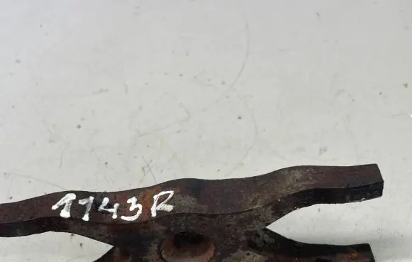 Peugeot Boxer Fuel Injector clamp holder