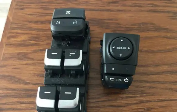 KIA Sportage Electric window control switch