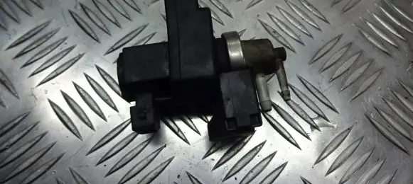 Renault Scenic II - Grand scenic II Vacuum valve 8200270451