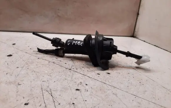 Ford Focus C-MAX Clutch master cylinder 3M517A543AE 060814