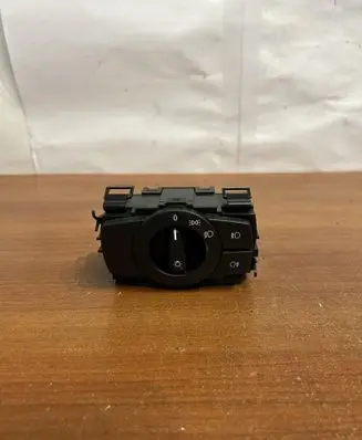 BMW 1 E81 E87 Light switch 6932798 D2406