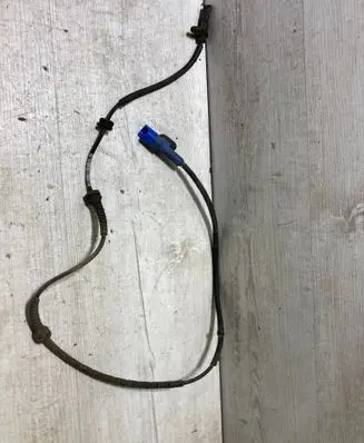 Opel Crossland X ABS brake wheel speed sensor 3637200