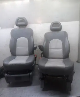 Seat set