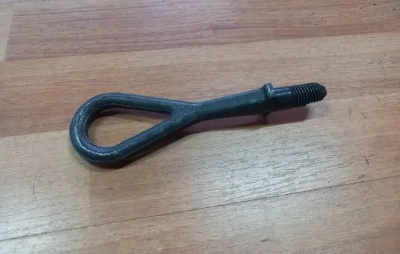 Chrysler Voyager Towing hook eye 