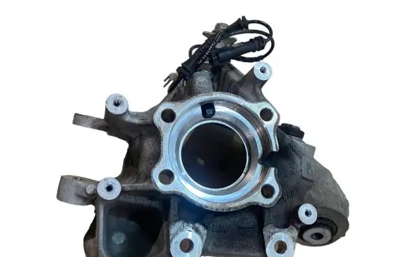 BMW X7 G07 Rear wheel hub spindle/knuckle 6876651 33306876651 6876653