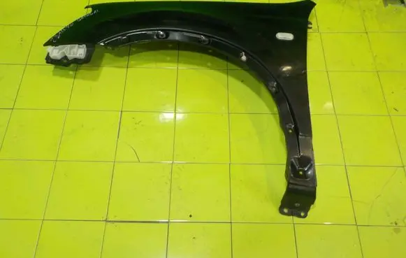 Nissan Qashqai Fender PRZOD