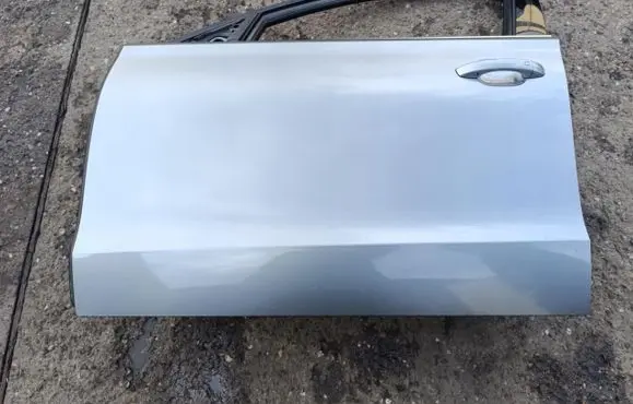 Audi A8 S8 D4 4H Front door