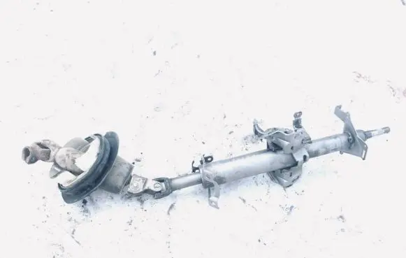 Nissan Almera N16 Steering wheel axle