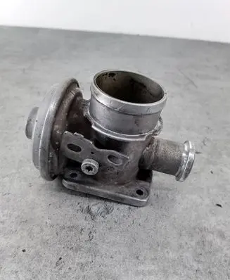 BMW 3 E46 EGR valve 72252302