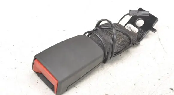 Opel Astra K Front seatbelt buckle 13409378