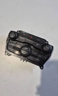 Dodge Challenger Climate control unit 5PG702XCAD