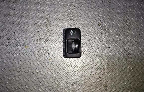 Toyota Avensis Verso Headlight level height control switch