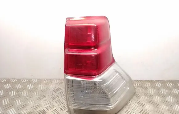 Toyota Land Cruiser (J150) Rear/tail lights 60152R